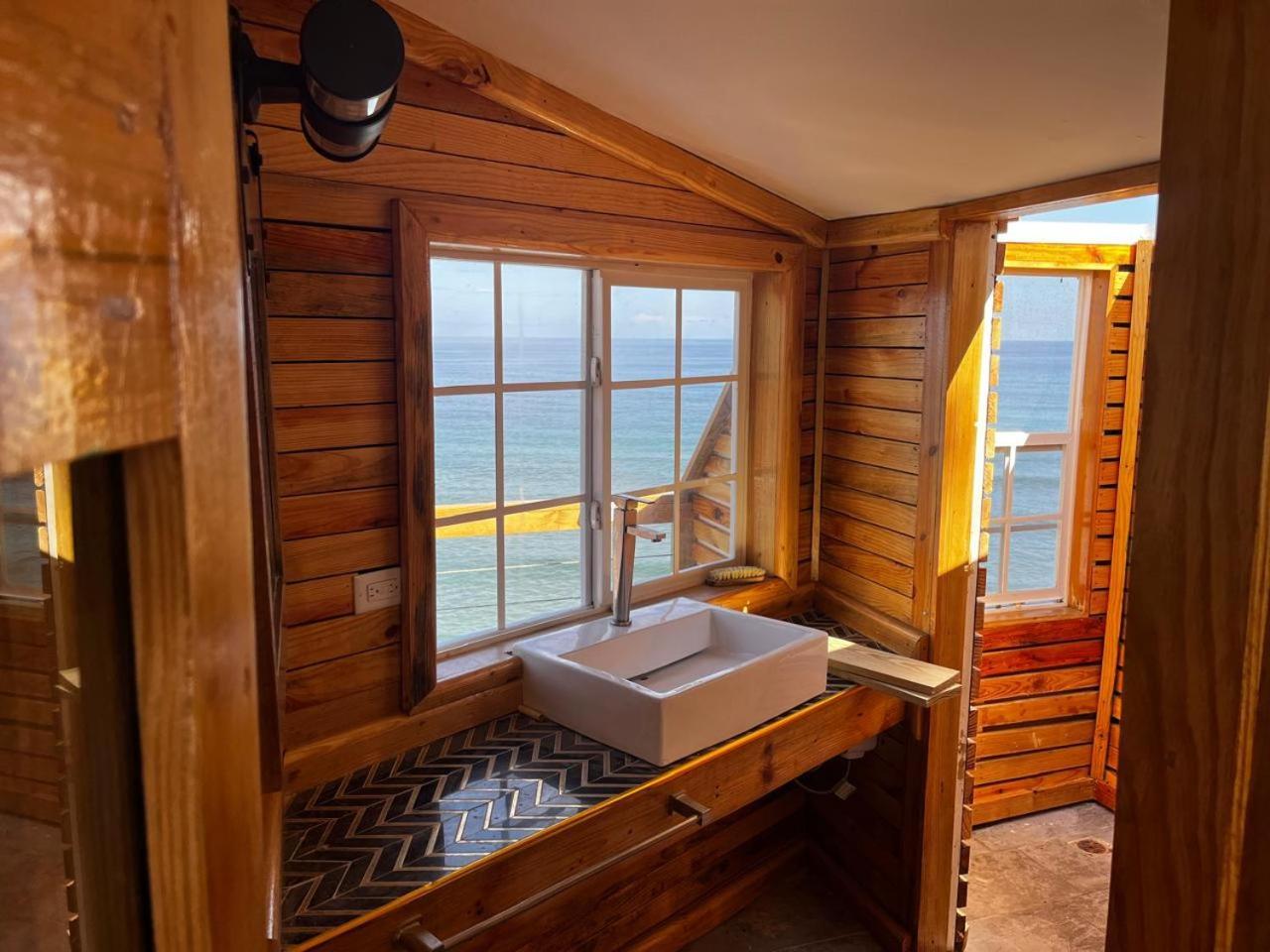 The Sea Cliff Hotel Resort & Spa Порт Антонио Екстериор снимка