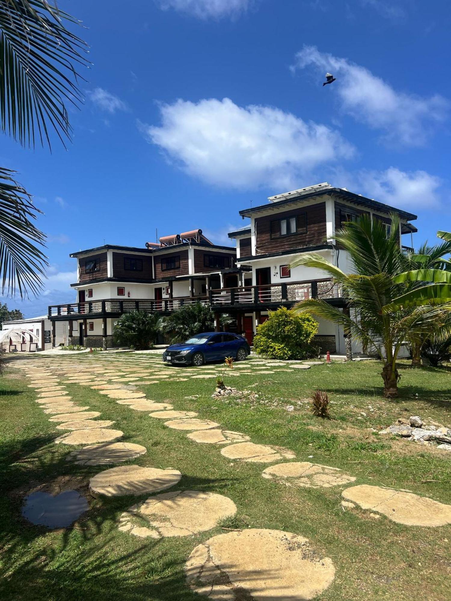 The Sea Cliff Hotel Resort & Spa Порт Антонио Екстериор снимка