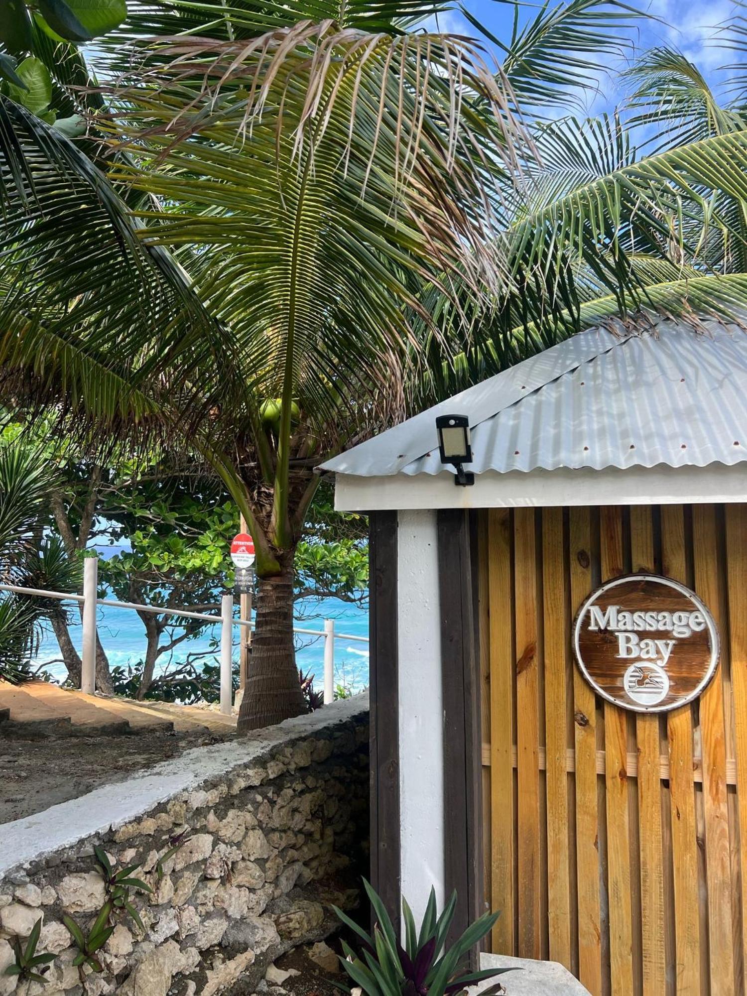 The Sea Cliff Hotel Resort & Spa Порт Антонио Екстериор снимка