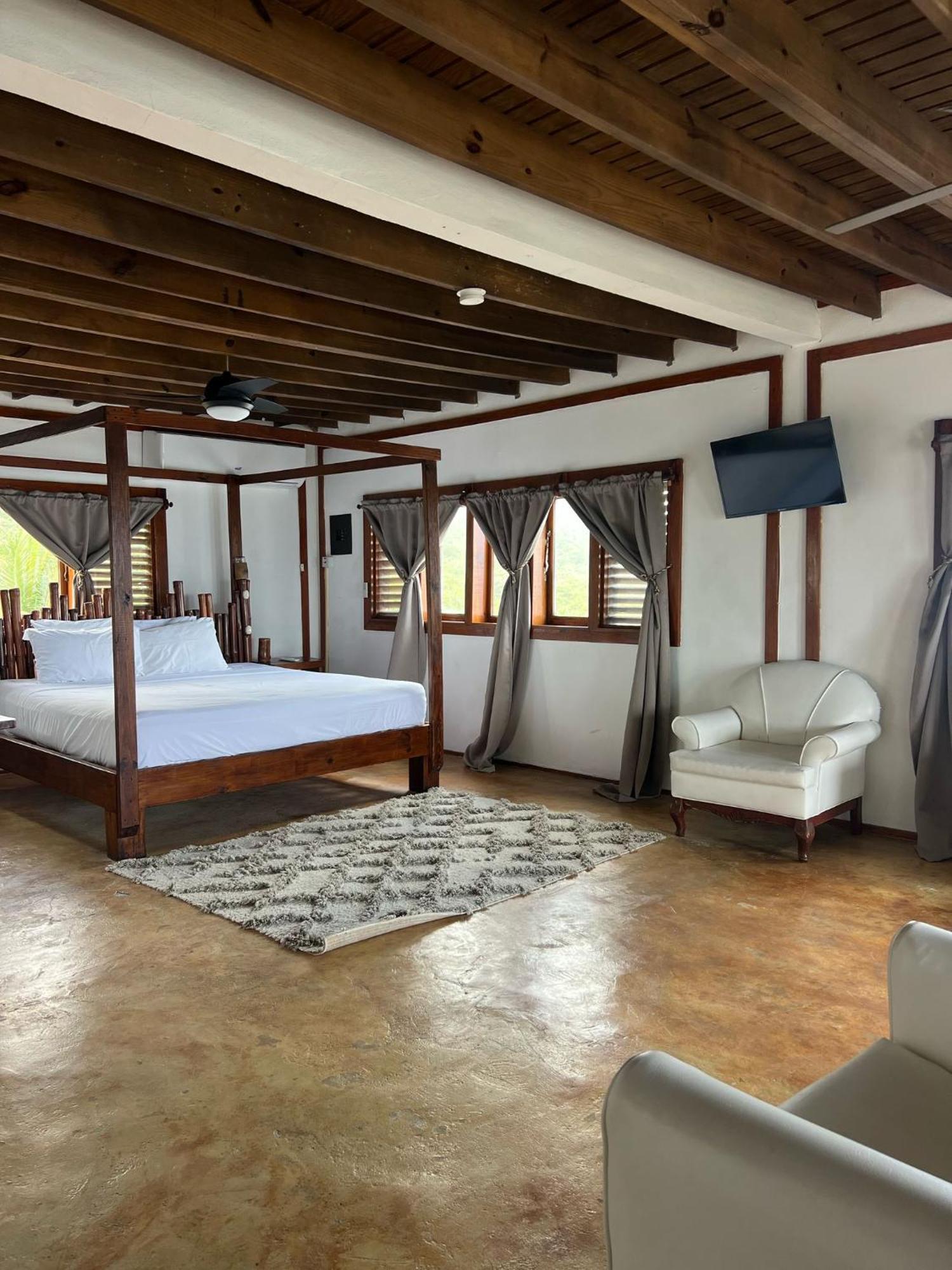 The Sea Cliff Hotel Resort & Spa Порт Антонио Екстериор снимка