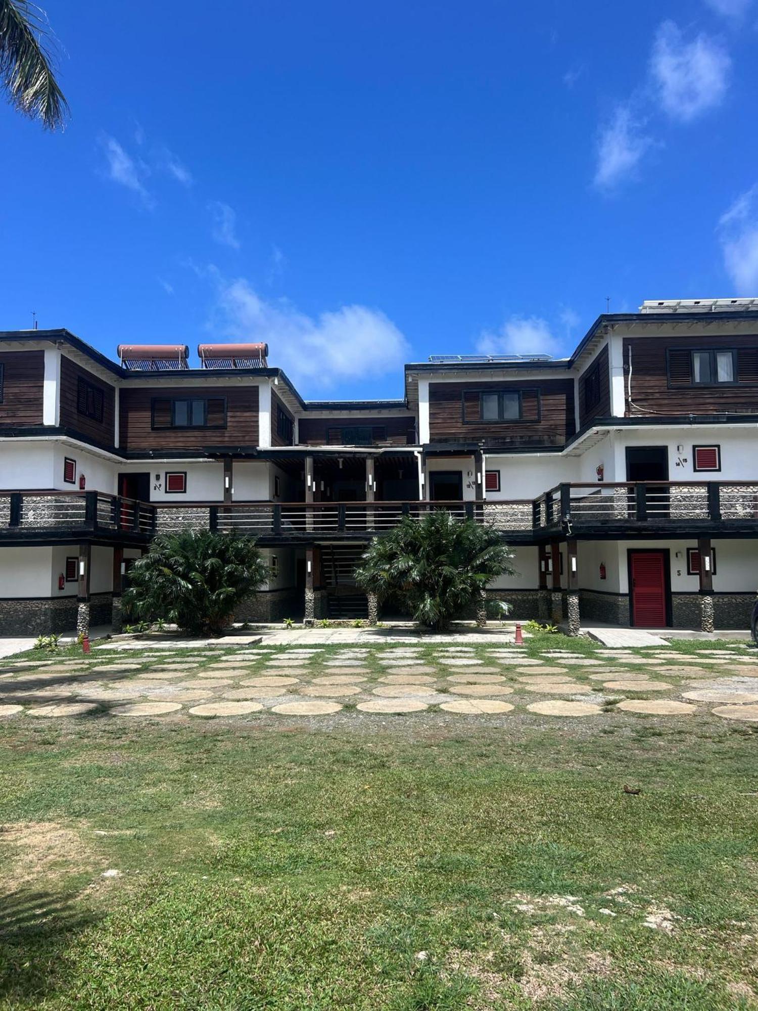 The Sea Cliff Hotel Resort & Spa Порт Антонио Екстериор снимка