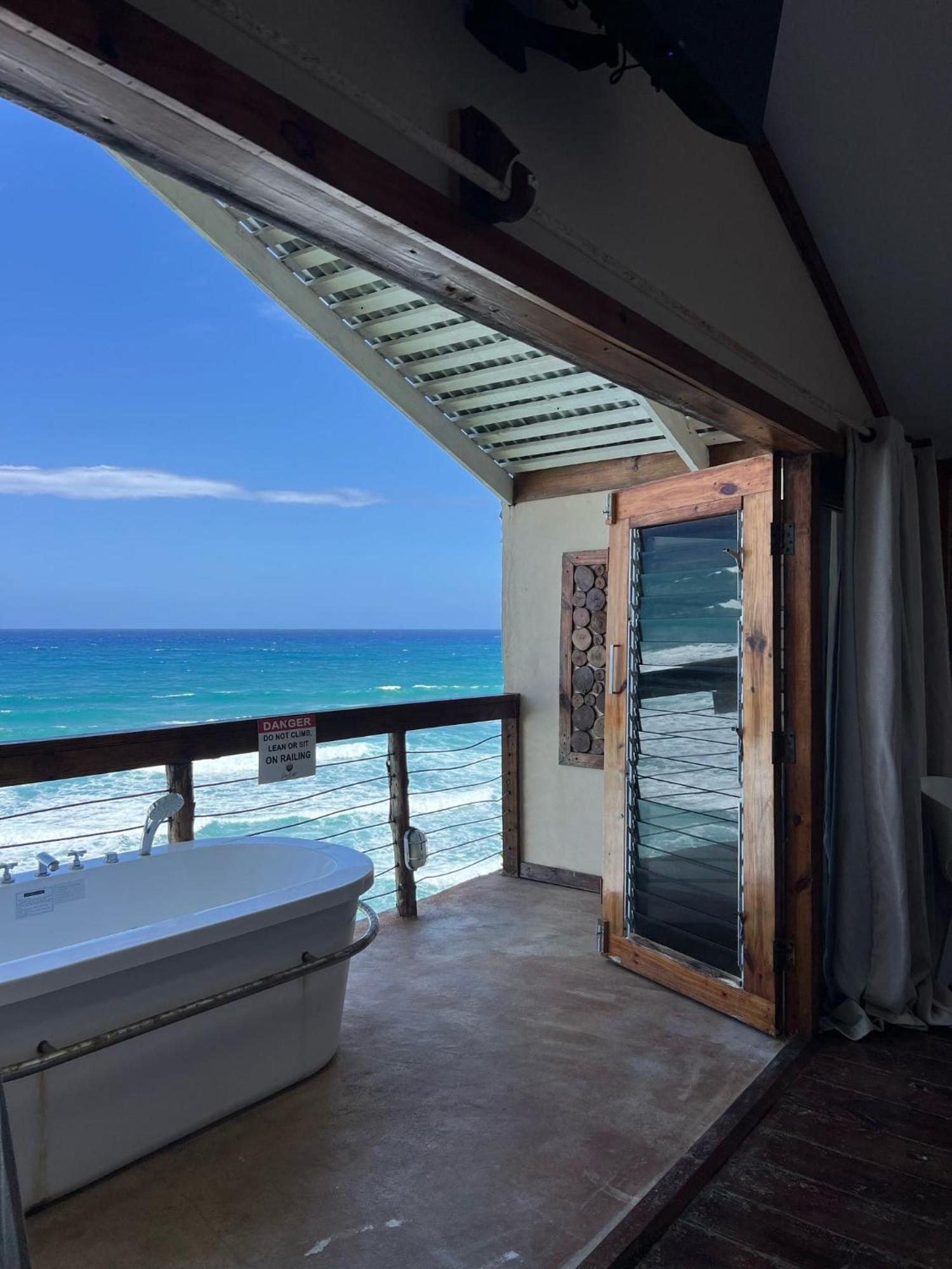 The Sea Cliff Hotel Resort & Spa Порт Антонио Екстериор снимка